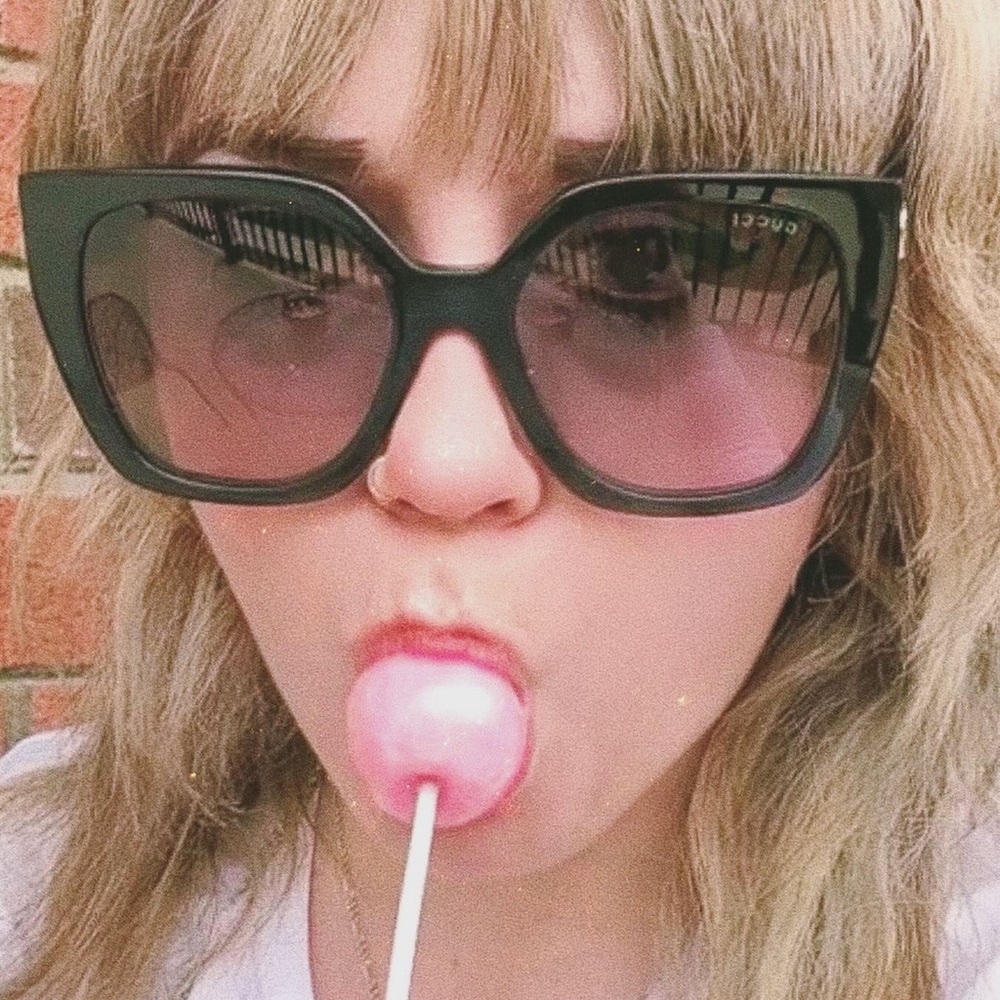 Gucci black and pink sunnies